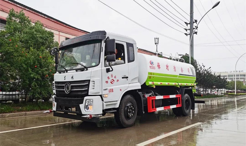 東風商用12方國六灑水車