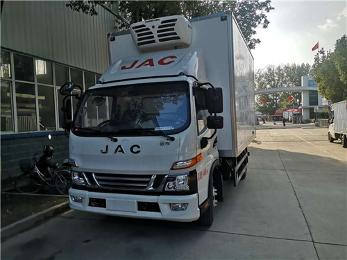 JAC駿鈴V6國五云內(nèi)156馬力冷藏車