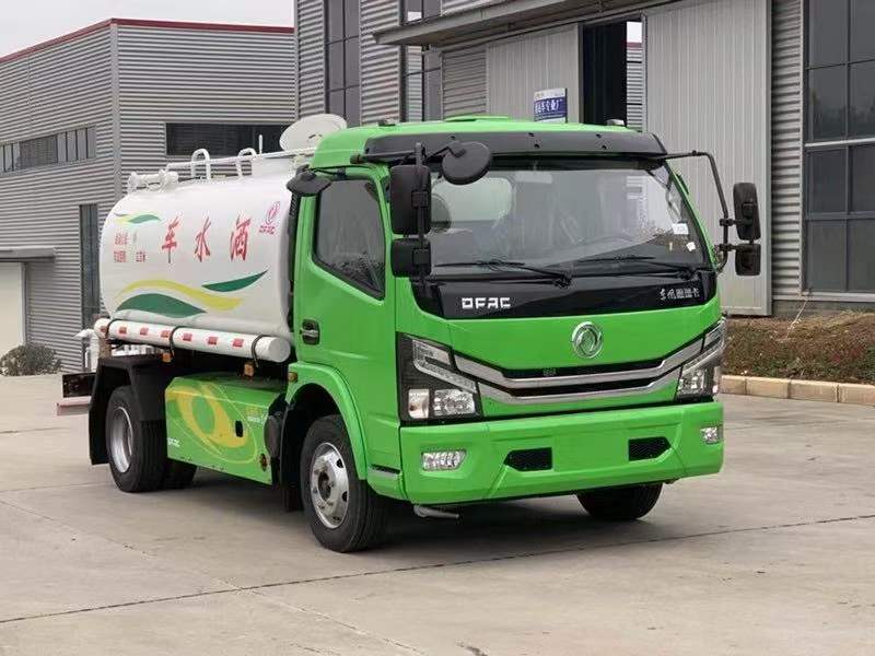 6.8噸東風(fēng)LNG、CNG灑水車介紹