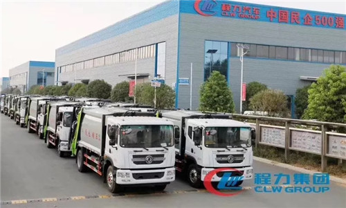 東風(fēng)多利卡D9壓縮式垃圾車(chē)
