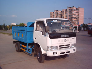 東風(fēng)小霸王密封自卸式垃圾車