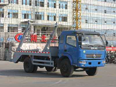 東風(fēng)小霸王10噸擺臂式垃圾車